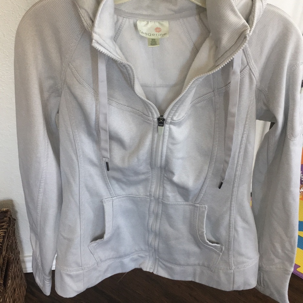 Zip up hoodie! Super comfy, sporty and stylish/